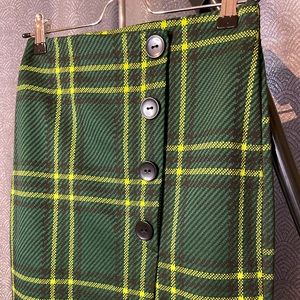 Plaid Pencil Skirt - Green and Yellow - w/ buttons and front slit